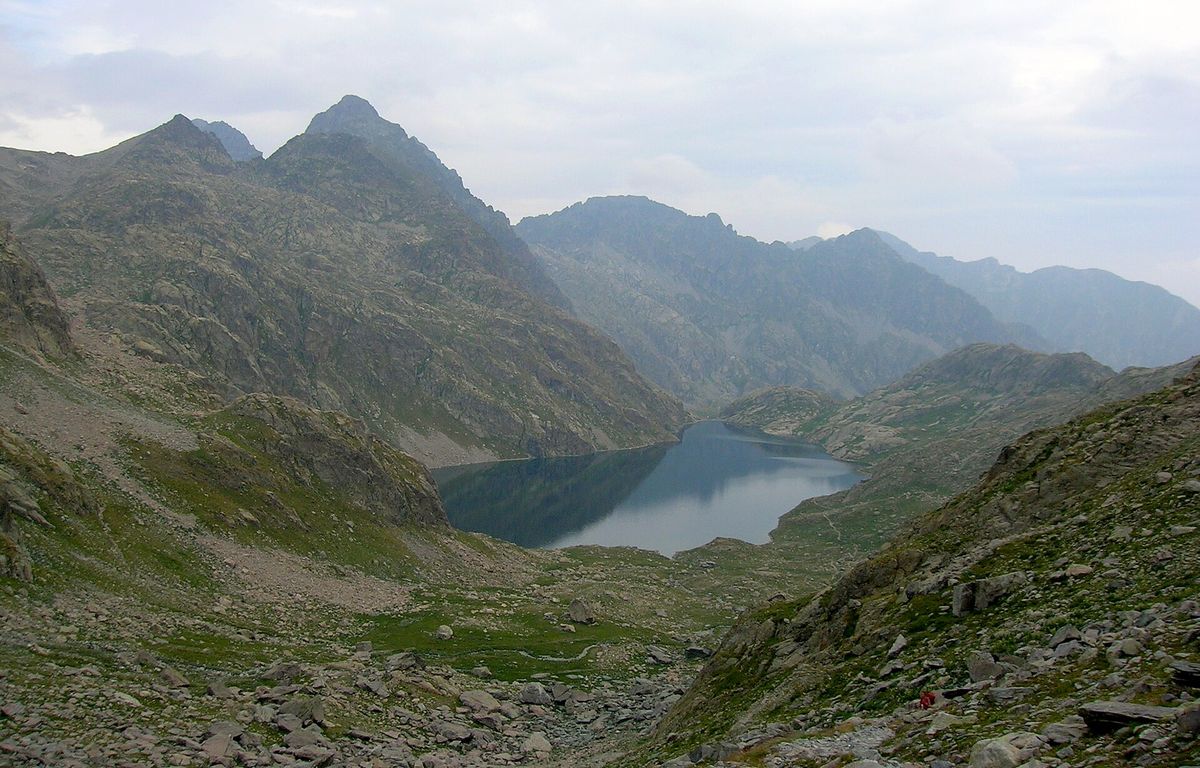 Le lac du Basto vu depuis la Baisse de Valmasque